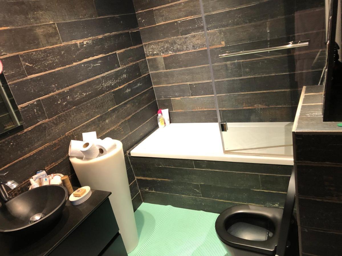 Chambre D'Hotes Dans Une Cadre Bucolique ... Lasne Kültér fotó